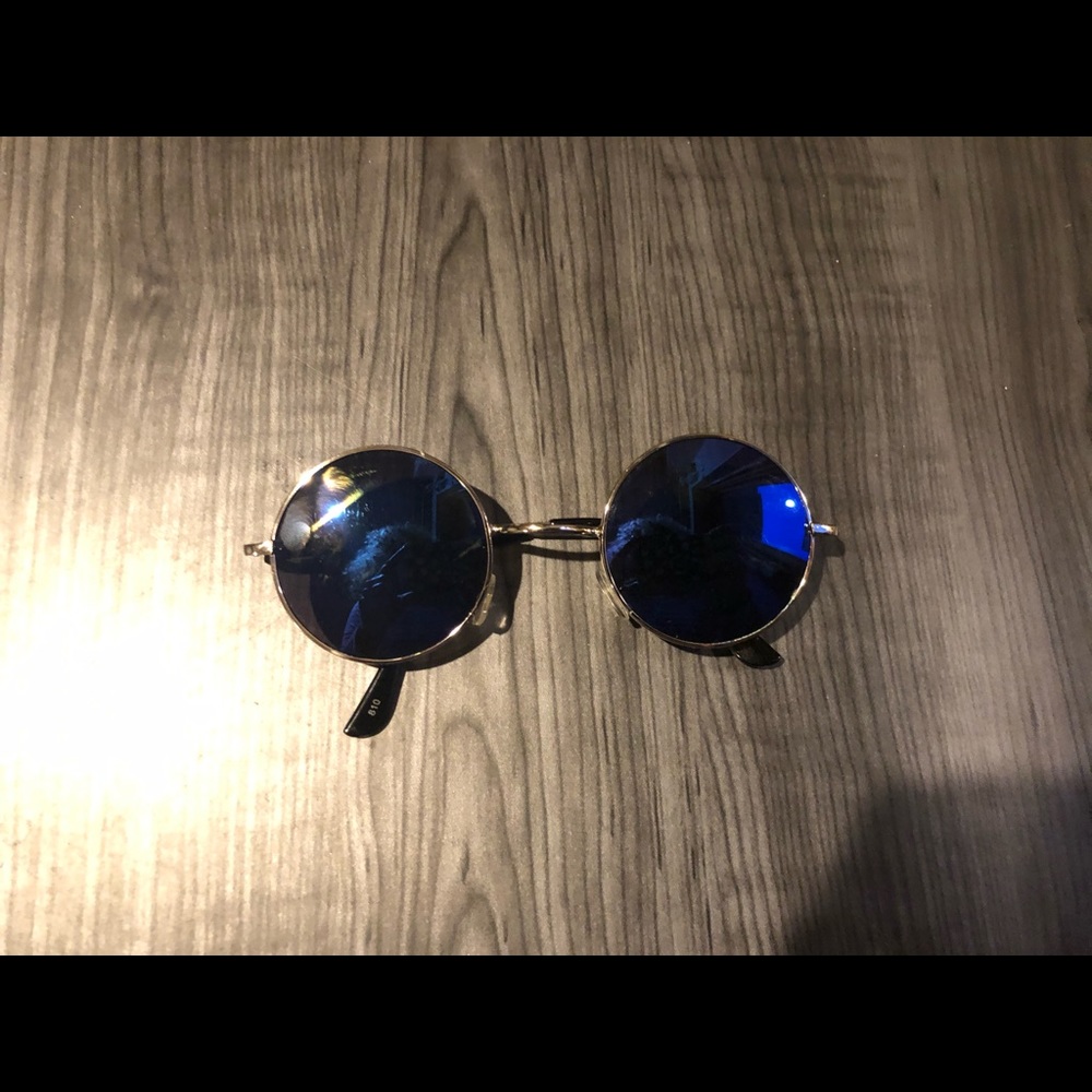 Vintage Blue Circle Sunglasses